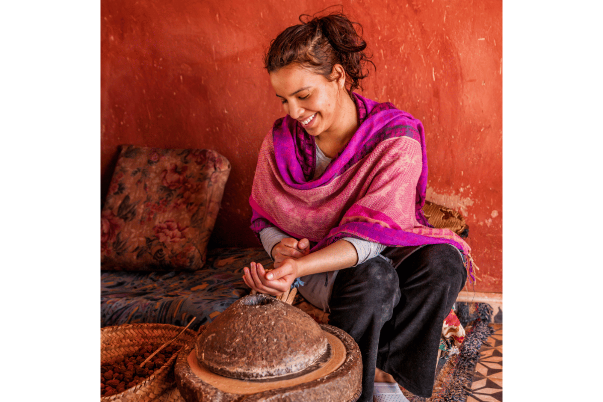Moroccan Woman Argan Oil